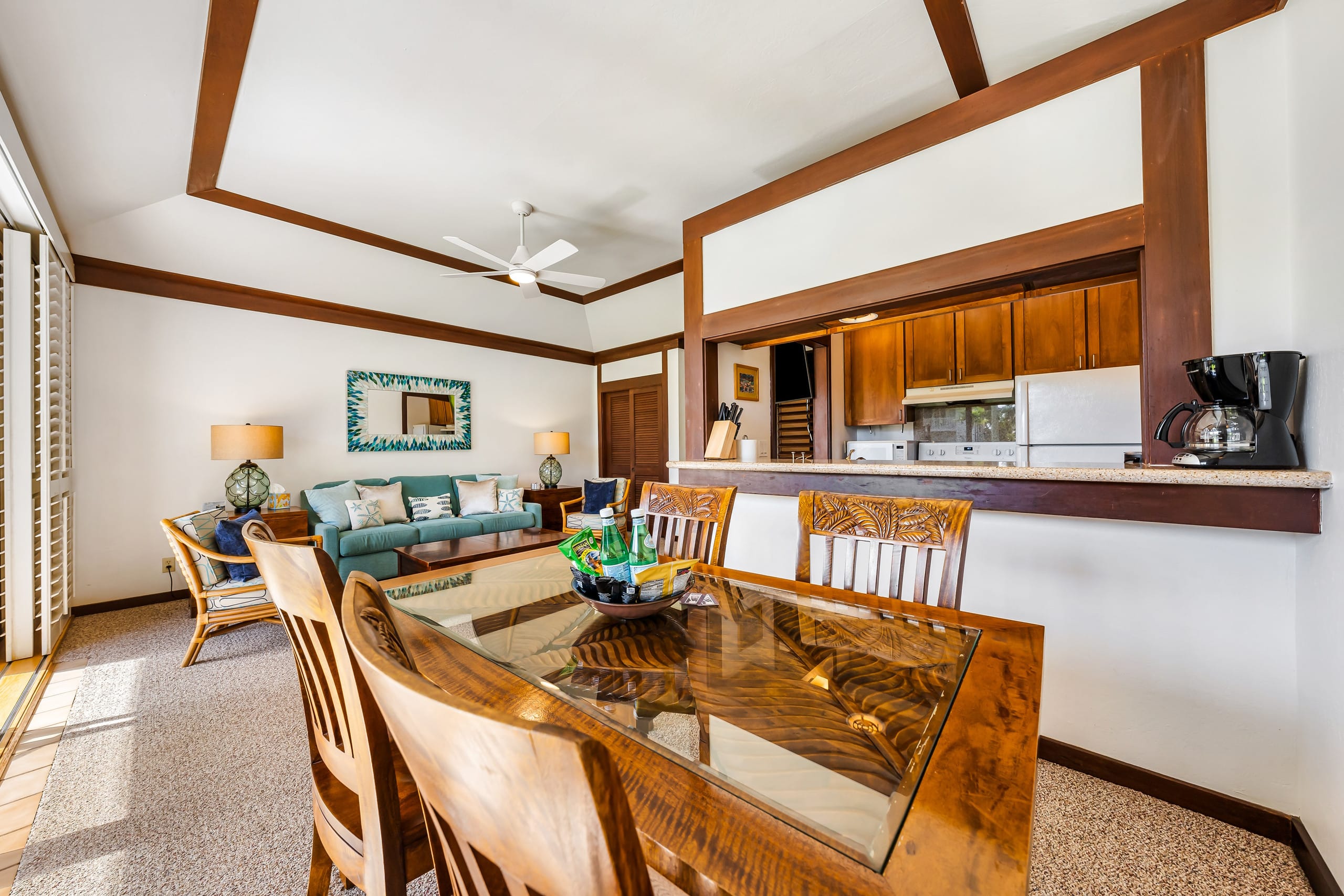 A/C, Gourmet Kitchen, Pool, King Bed, Grnd Flr - Photo 9