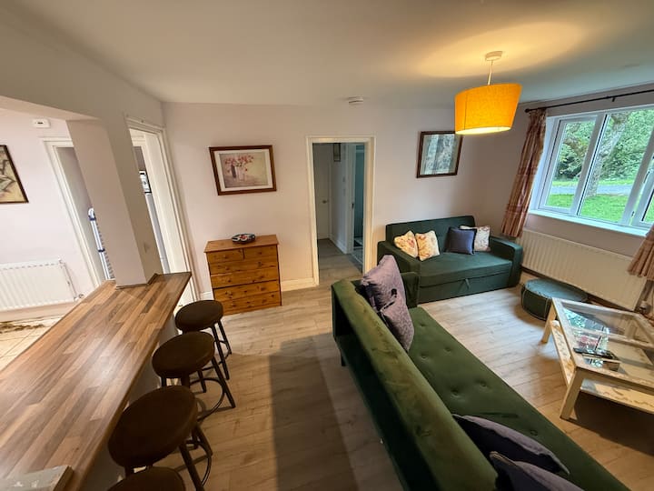 The River Cottage. - Limerick, İrlanda