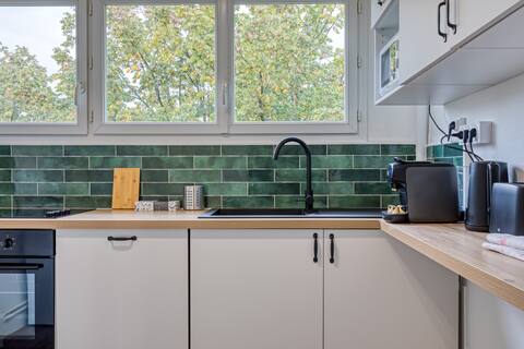 Top Airbnb: The 3-Tower Suite, spacious 3 bedrooms in Saint Sever / île Lacroix / Orléans
