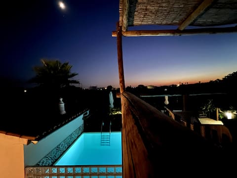 Top Airbnb: Stay at citrus orchard in A Casa with pool (4pers) em Luz De Tavira