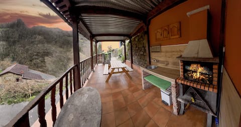 Country house + gazebo and barbecue