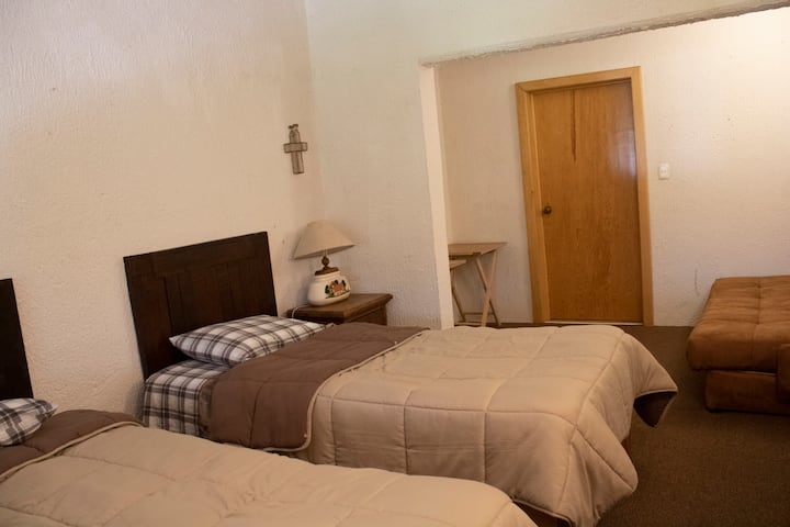 Спална соба 8