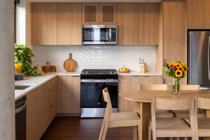 Kasa Little Italy | 2BD, San Diego Bay Views gallery image 4