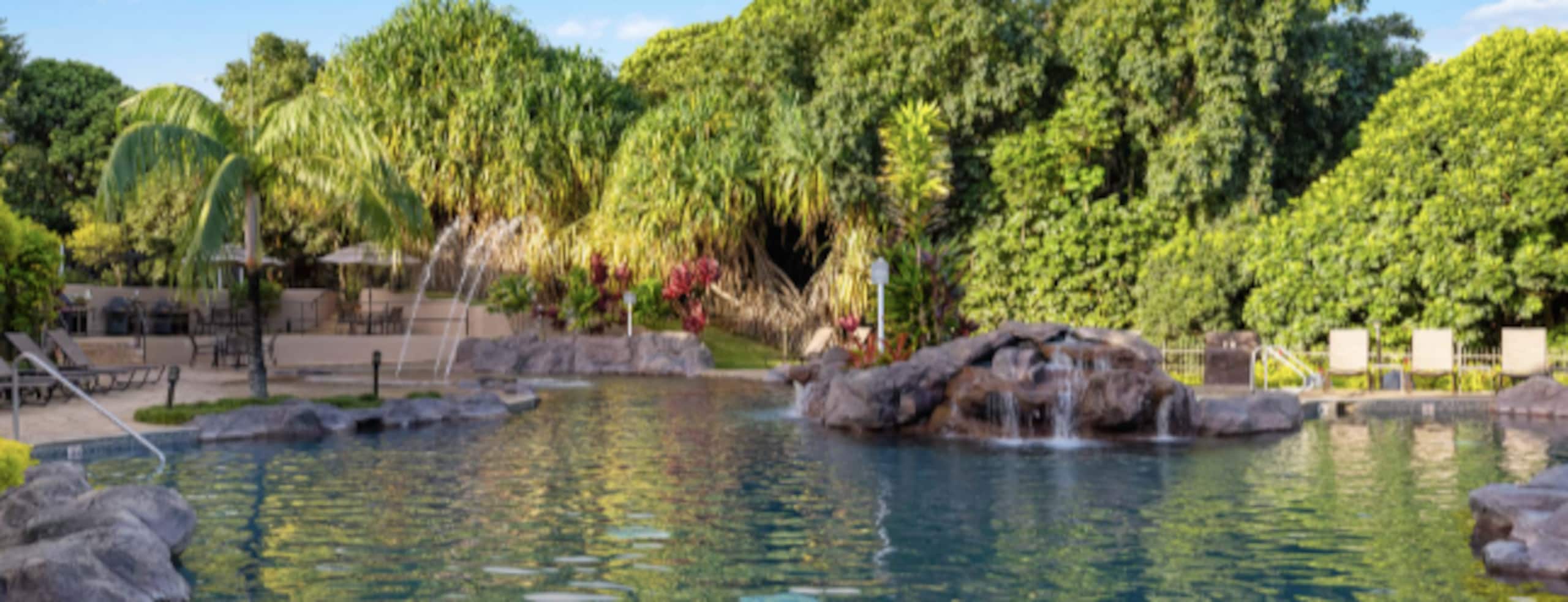 Resort in Princeville · ★4.5 · 2 bedrooms · 2 beds · 1 private bath - Image 16