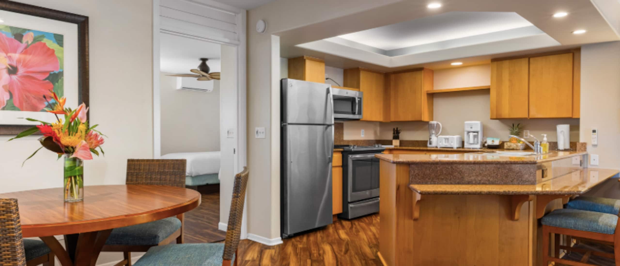 Resort in Princeville · ★4.5 · 2 bedrooms · 2 beds · 1 private bath - Image 4