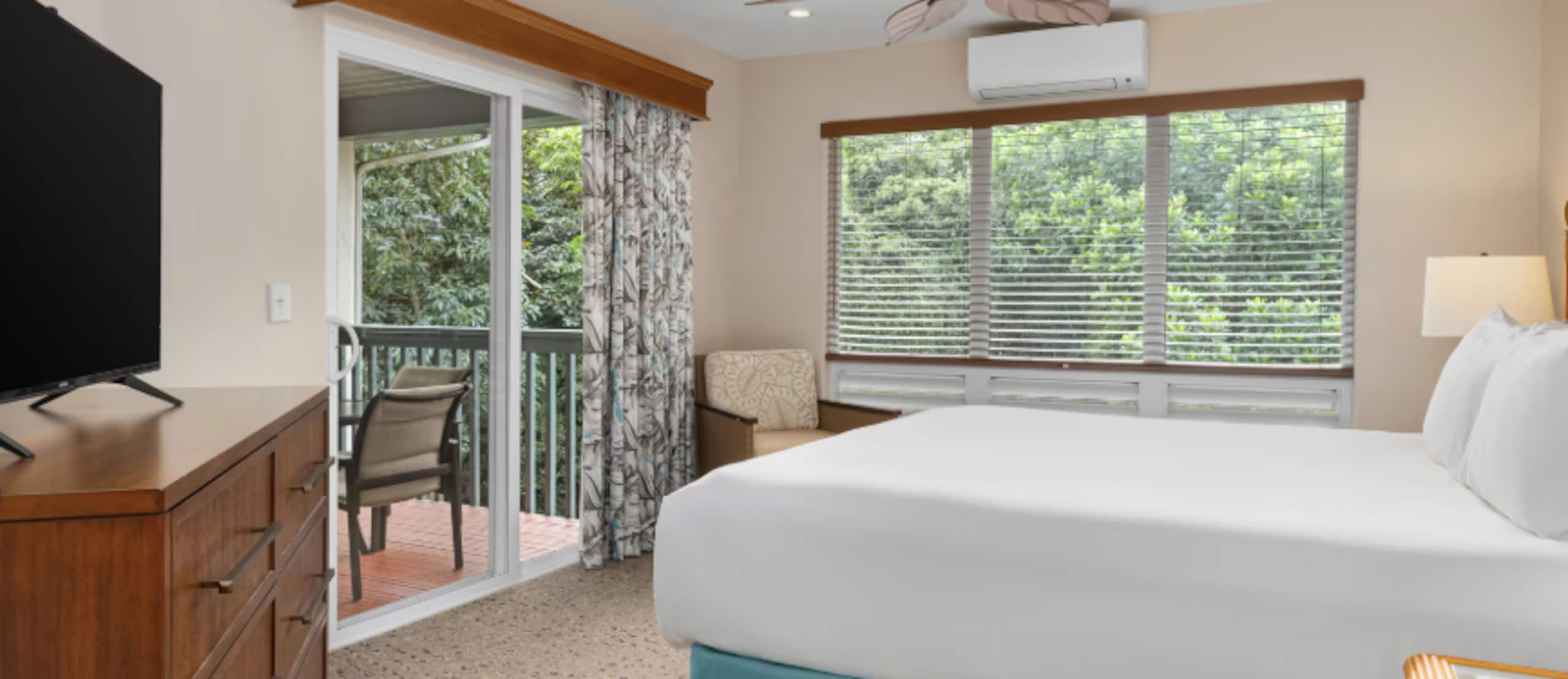 Resort in Princeville · ★4.5 · 2 bedrooms · 2 beds · 1 private bath - Image 6