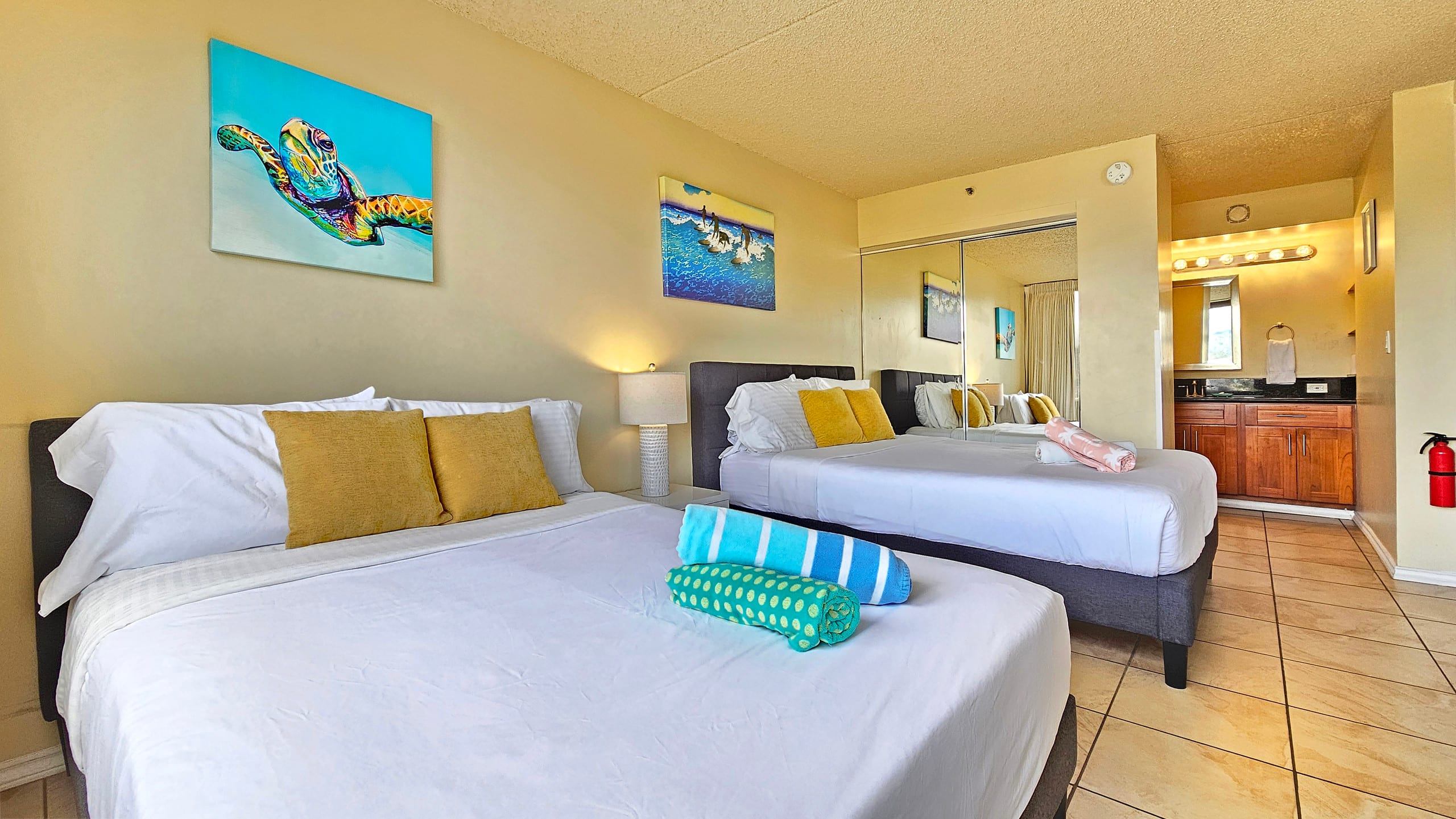 WB 1011 - T2 Queen, Full, & Futon +1 Free Parking - Image 16