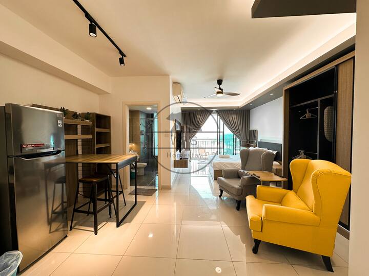 【Teega Suite 3a】 The Woody | Studio With 55'tv - Iskandar Puteri