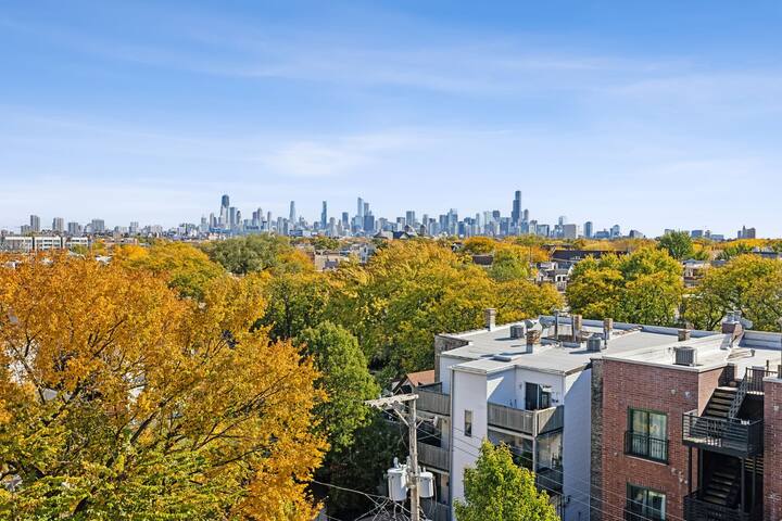 14min Dwnt Chicago 2Bath Free Garage Park &Balcony gallery image 2