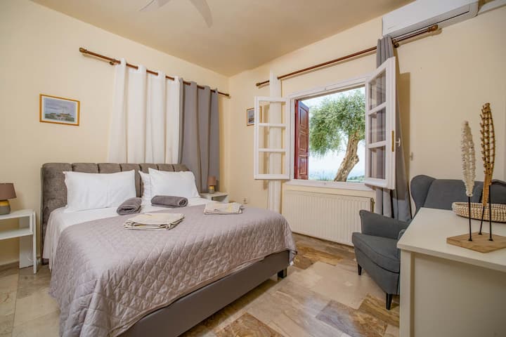 საძინებელი 1