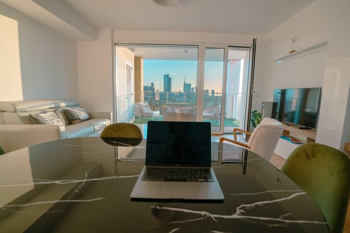 Luxury 11° level • 110m² • Pool • Gym e Parking gallery image 2