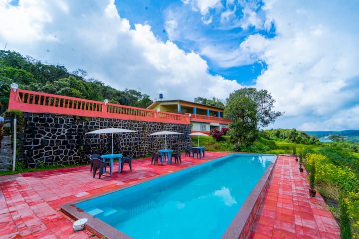 A 3 Bhk Ac Valley View Villa - Mahabaleshwar