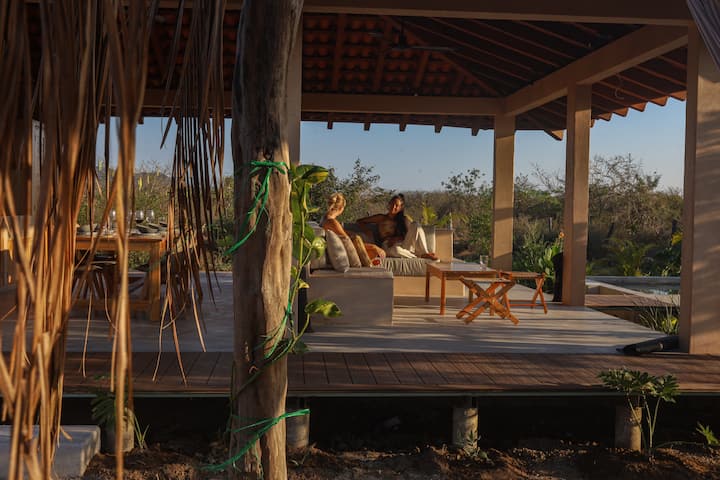 La Saladita · Private Pool Villa · Run By Surfers - Mexico
