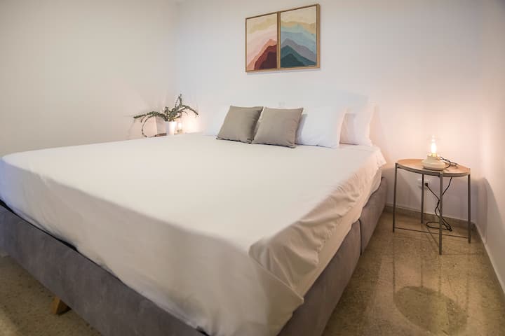 საძინებელი 1