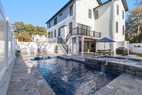 Family & Pet-friendly Beach House with Pool