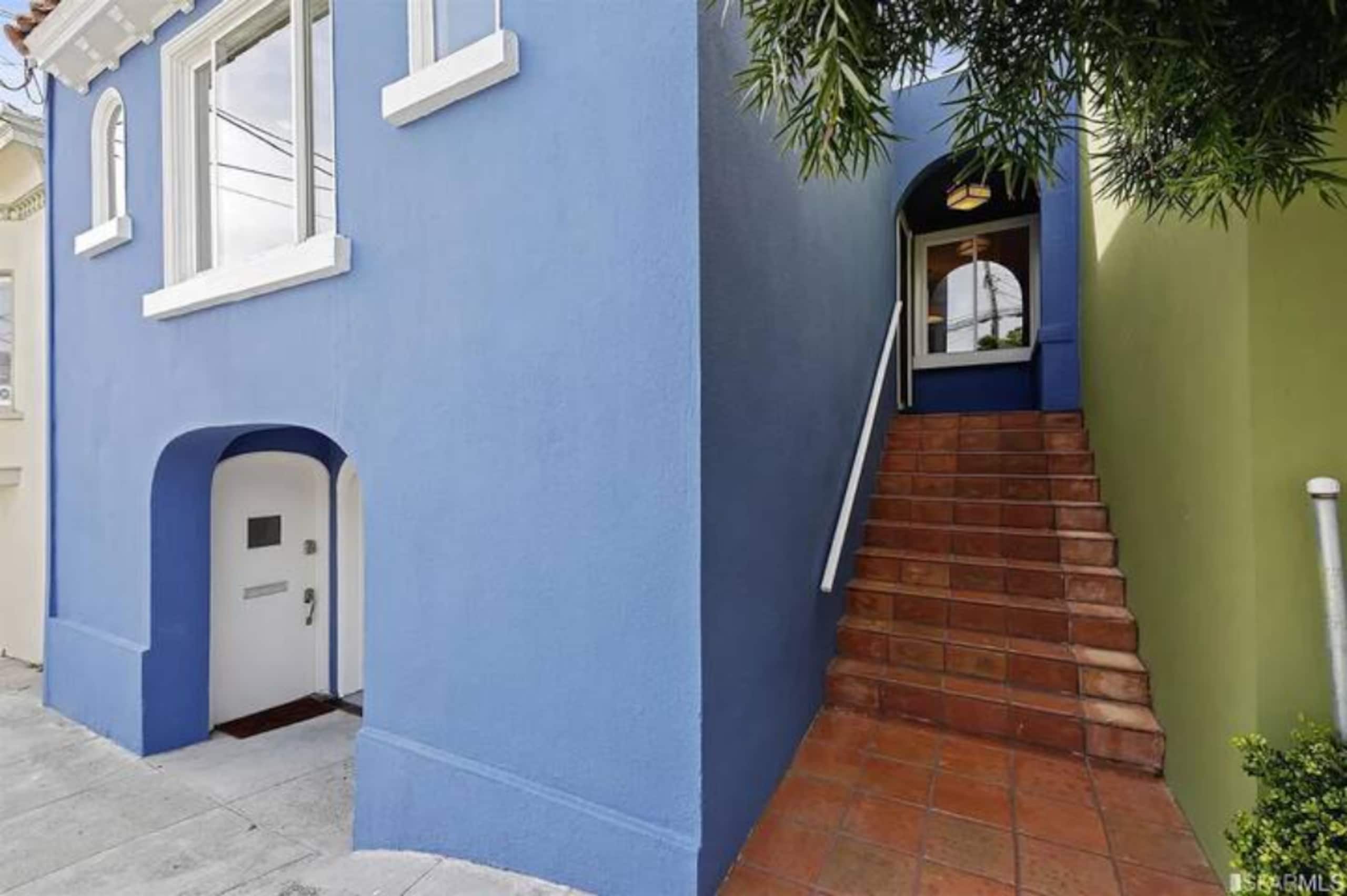 Home in San Francisco · ★4.94 · 3 bedrooms · 4 beds · 2 baths - Image 15