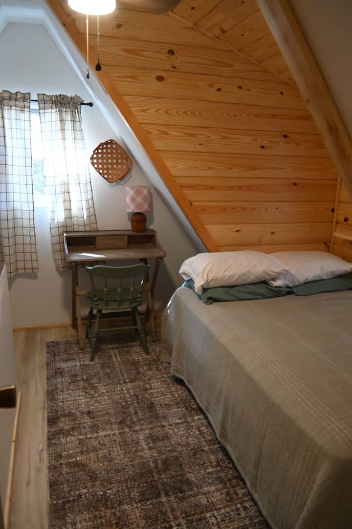 საძინებელი 1