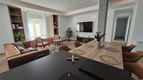 Propiedad de Airbnb exitosa: Castelar3 PuertoChico Centro, Santander with views en Santander