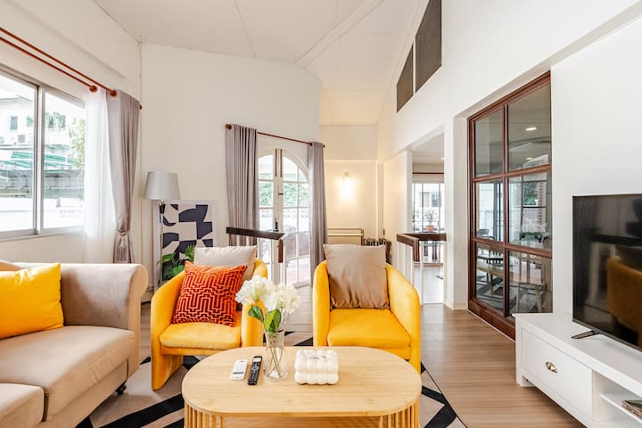 Private house 3 min walk opposite IconSiam. gallery image 2