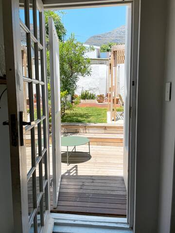 Stay @ Salisbury, family friendly cottage gallery image 5