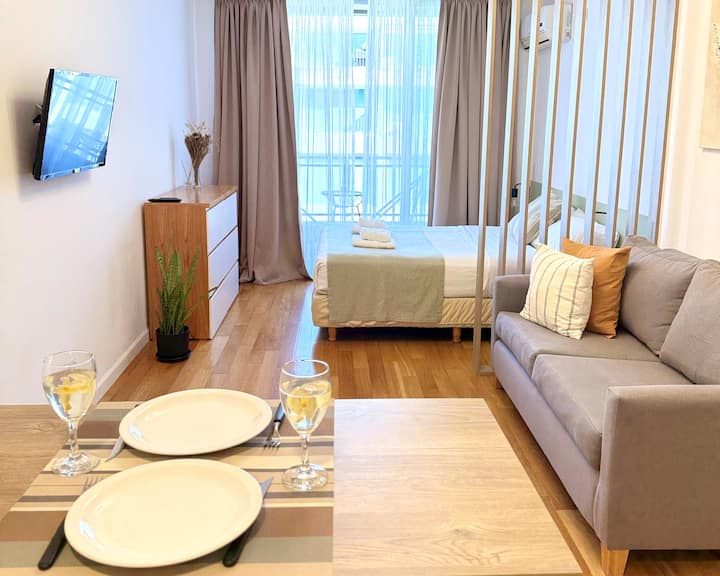 Kitnet com piscina e academia em Palermo