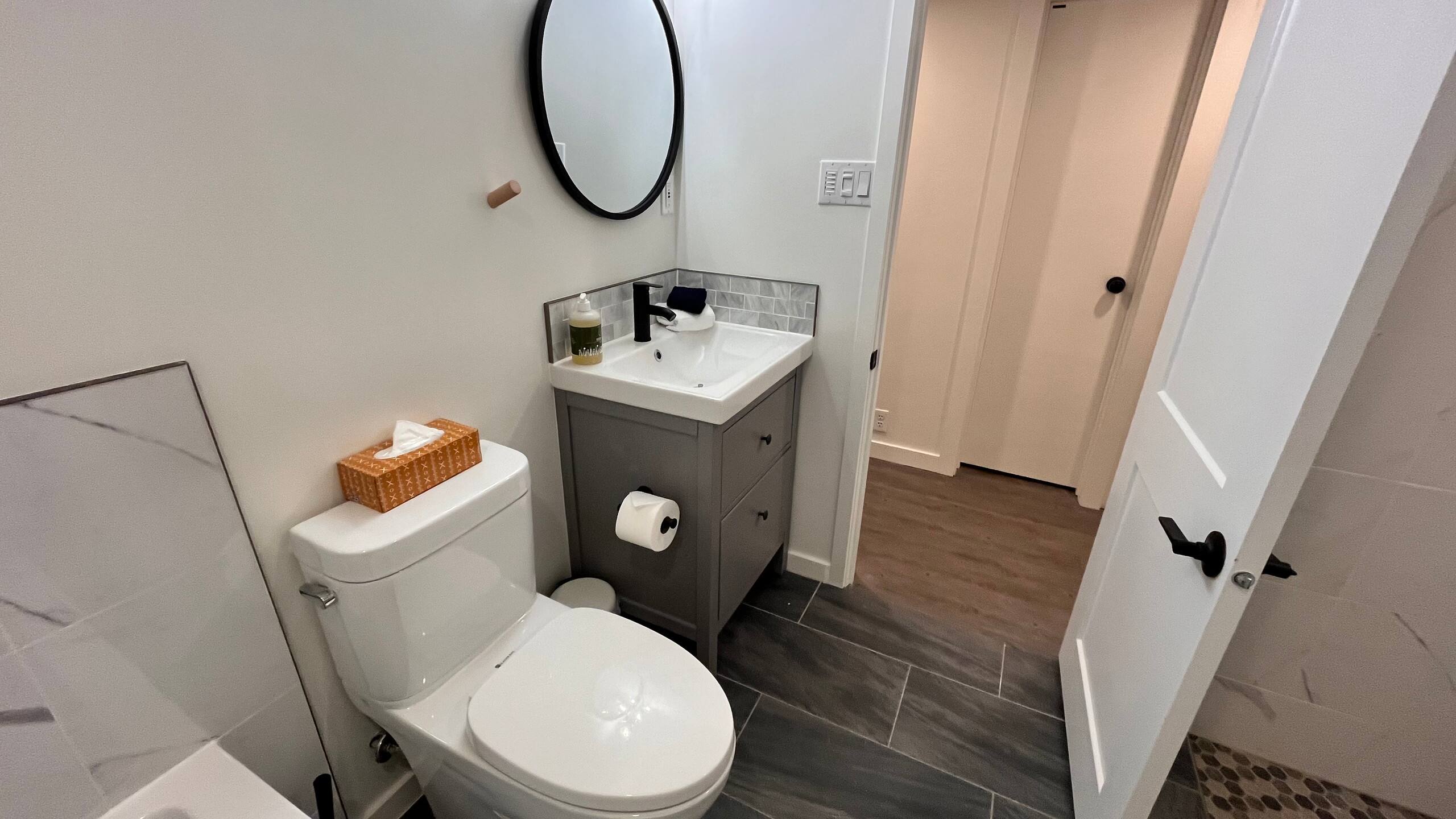 2 bedroom suite in Fernie - Photo 9