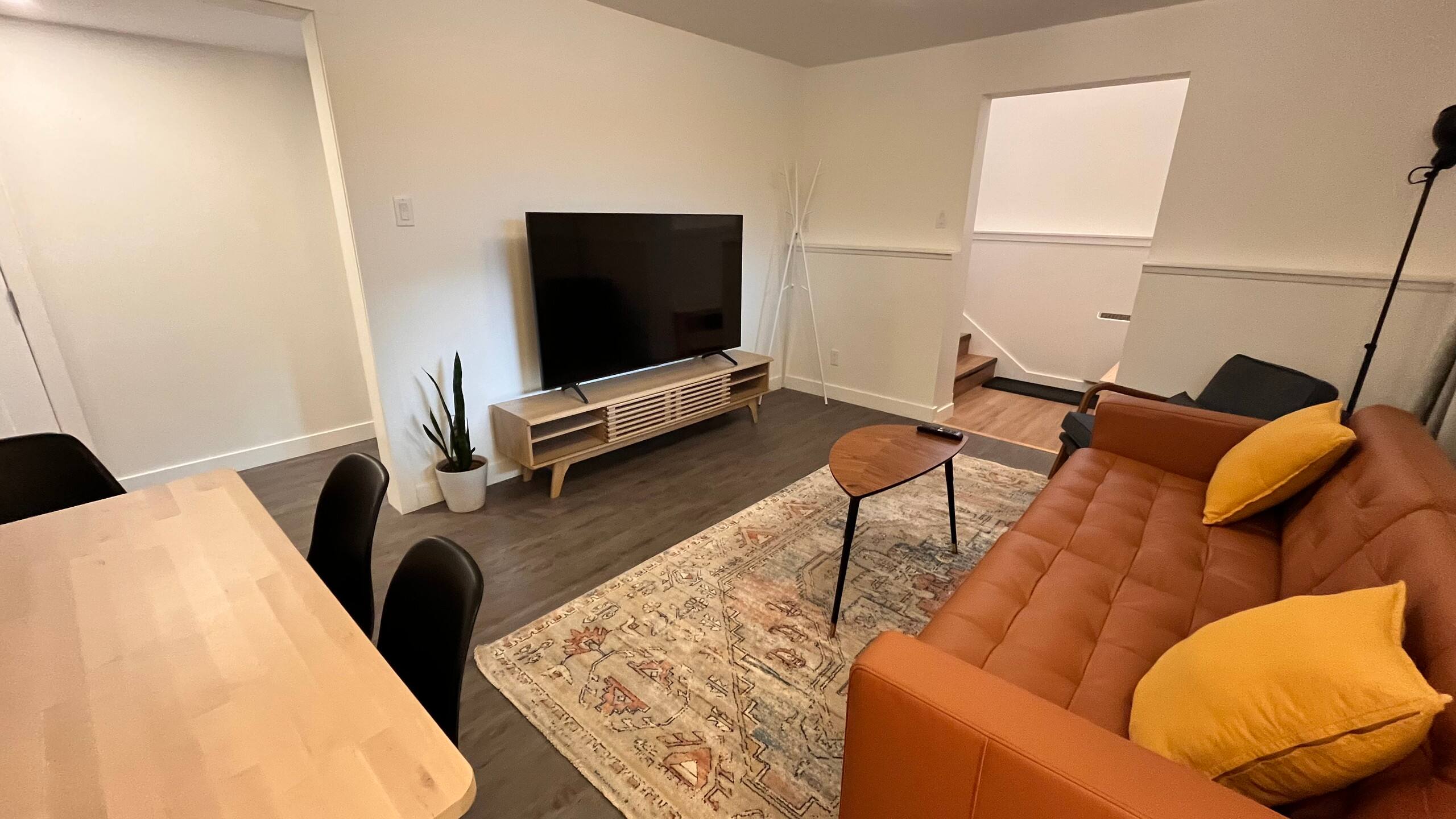2 bedroom suite in Fernie - Photo 5