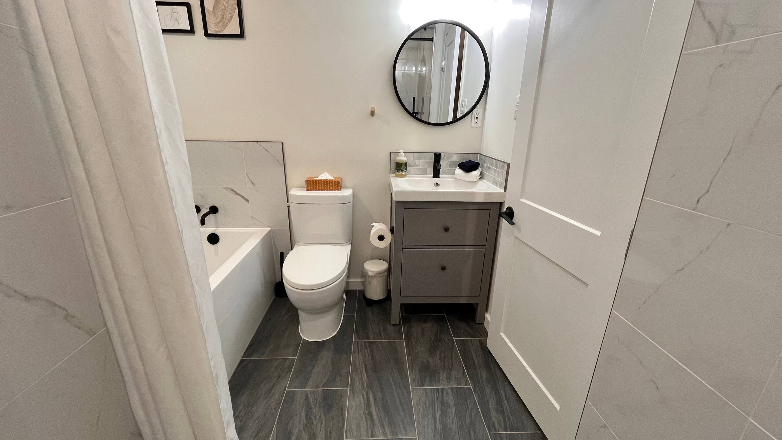 2 bedroom suite in Fernie - Photo 7