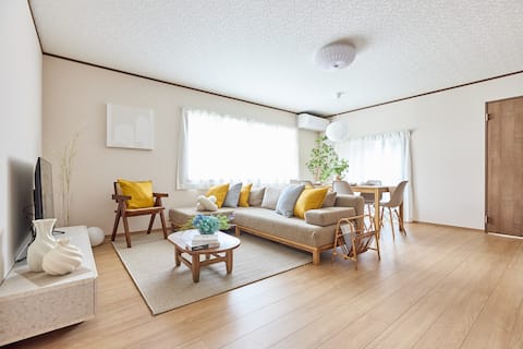 [SALE] Hygge - Cozy Home - | 3BR | Best for Families | Maximum 10 People | High-speed Wi-Fi