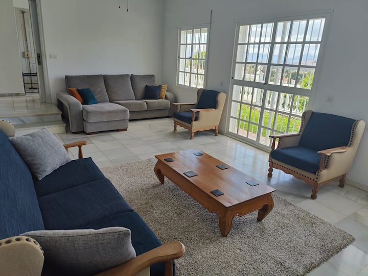 Villa Ellen Maria: 
Space, Activity, Freedom - Alhaurín de la Torre