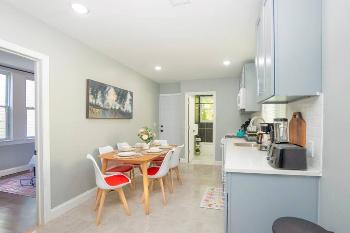 The Hillside | Full House | Parking | Near EWR-NYC gallery image 2