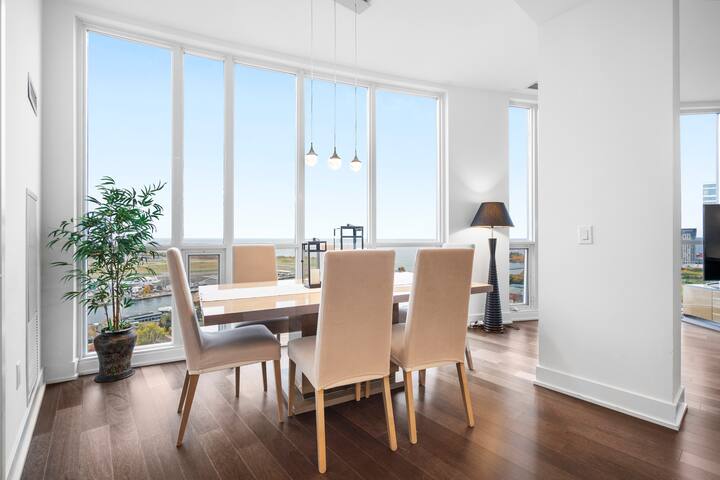 RentX | Waterfront Penthouse w/ Private Elevator gallery image 2