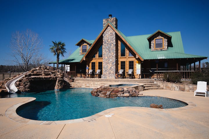 Grand Lodge with Pool House
