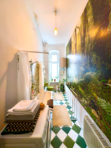 *NEU* Vintage-Flair in Kreuzberg gallery image 5