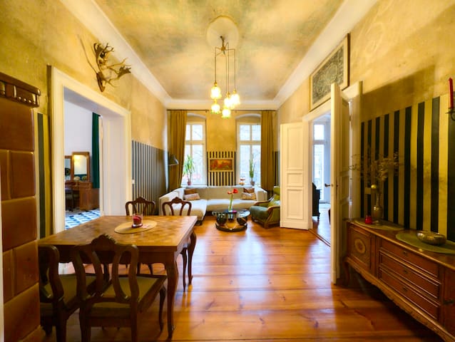 *NEU* Vintage-Flair in Kreuzberg