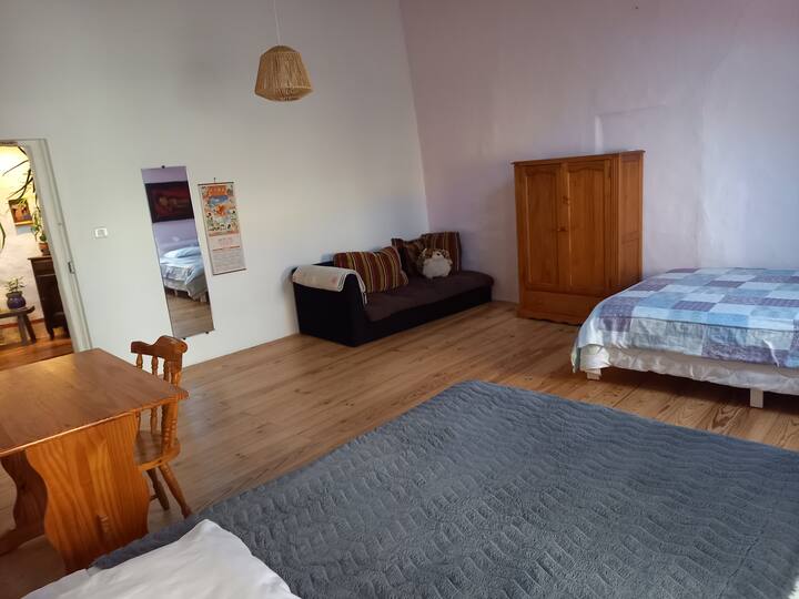 غرفة النوم 1