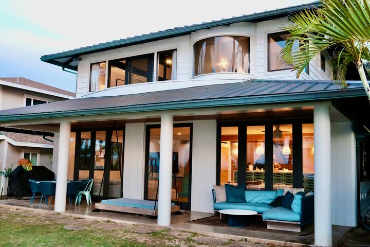 The Log Cabins House – Oceanfront Paradise! gallery image 5