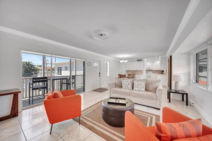#6, Spacious One-bdrm, Pool/marina View, King Bed - Fort Lauderdale, FL