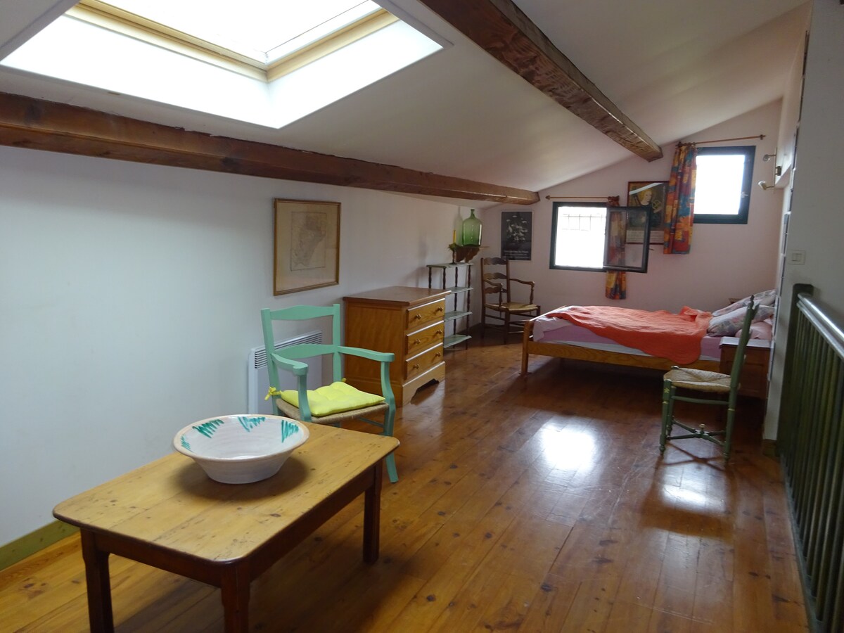 غرفة النوم 2