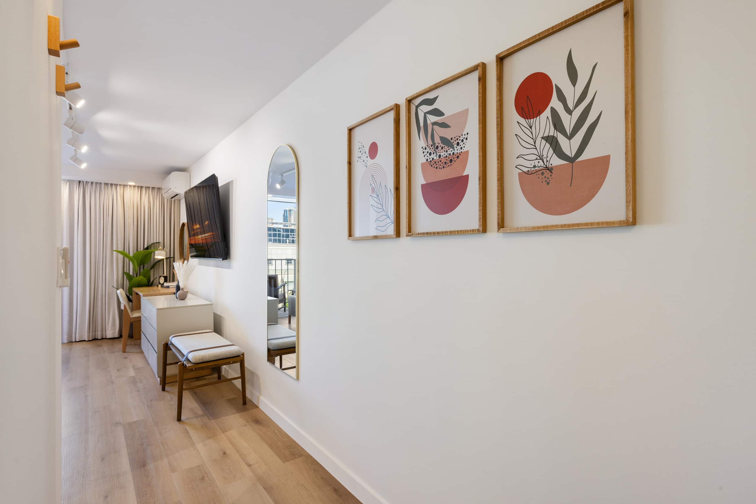 Urban Oasis in Heart of Waikiki with 1 Parking - Image 34