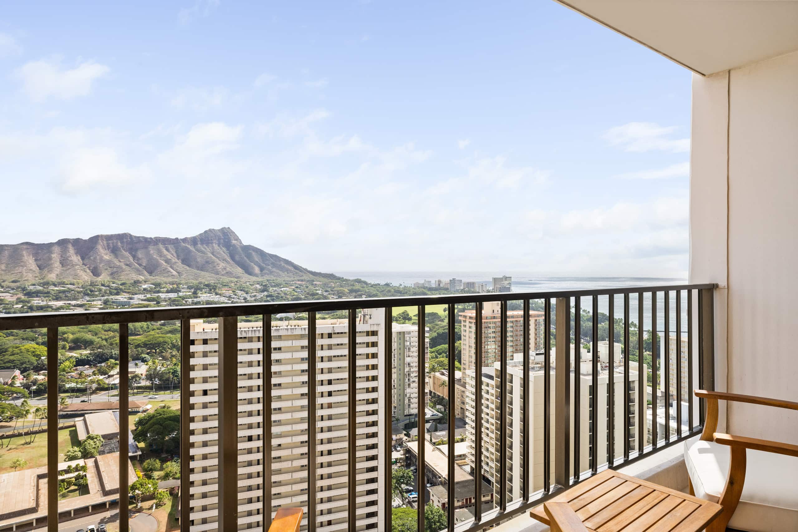 The Ocean Luxe in Waikiki, 1 Parking - Image 47