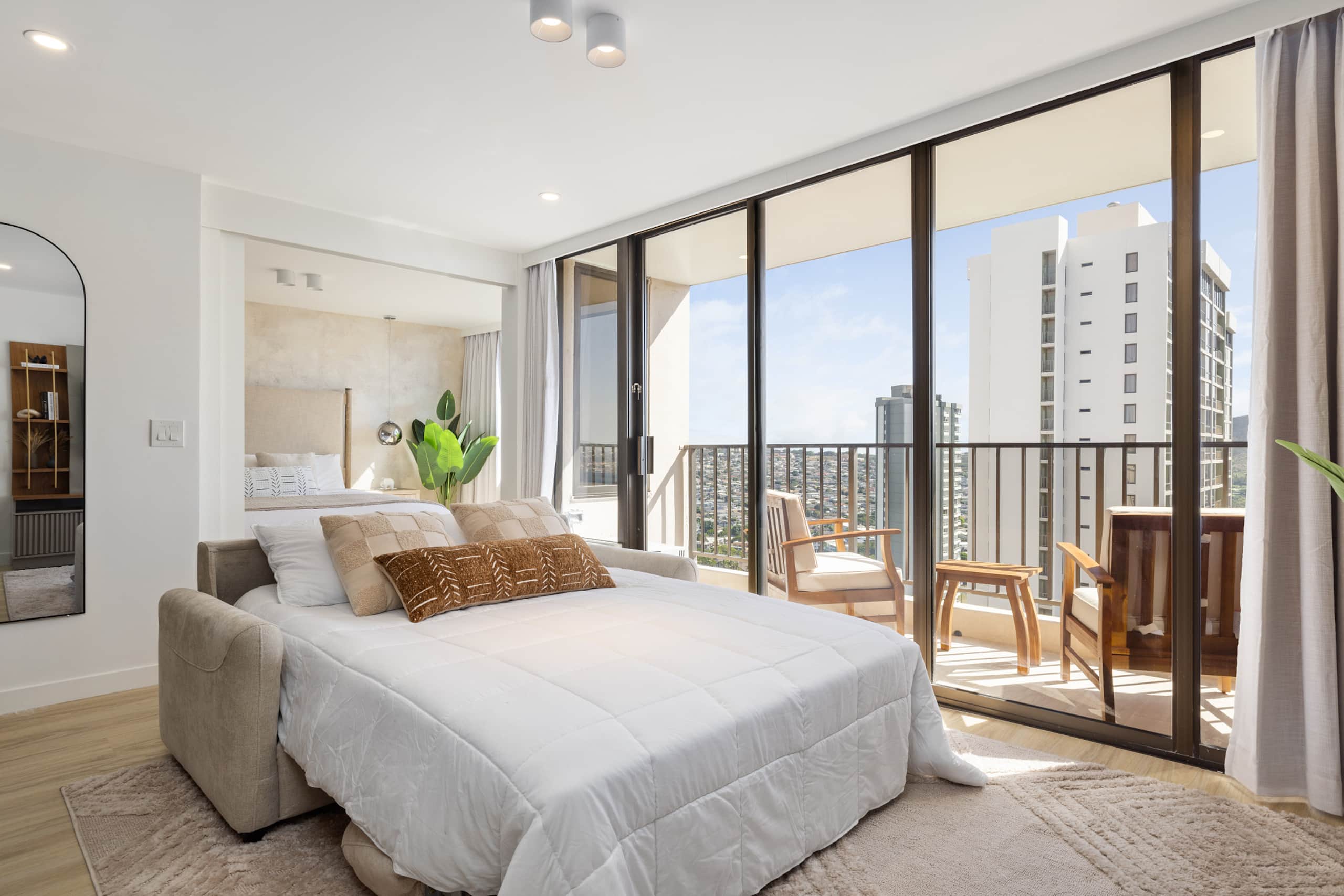 The Ocean Luxe in Waikiki, 1 Parking - Image 9