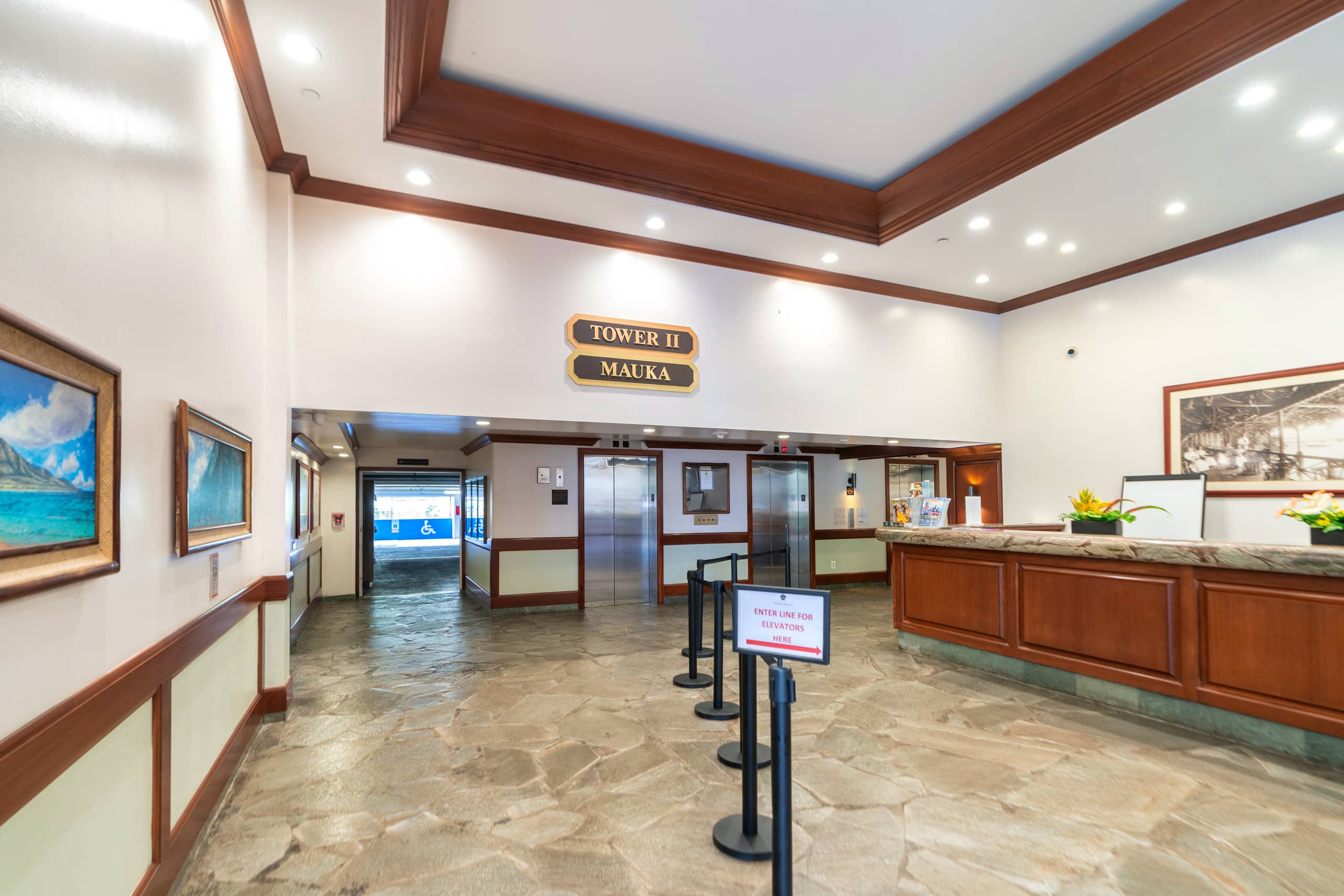 the whole ocean apt in waikiki with a free parking - Image 34