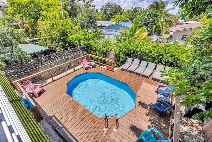 Epic Mansion | Pool, Rooftop & Small Parties OK gallery image 3