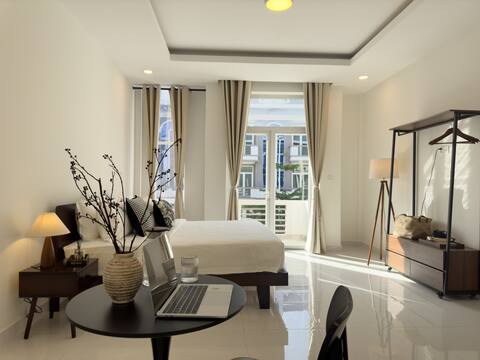 Promotion-New Modern 5BR 6BR Townhouse-Secure 24/7