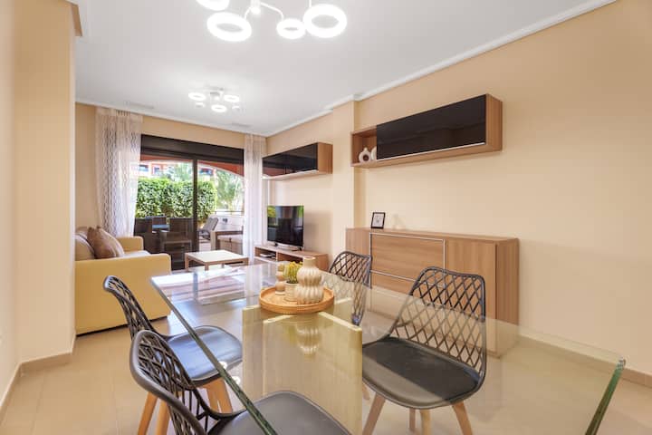 Spacious Terrace And Direct Pool Access - Pedreguer