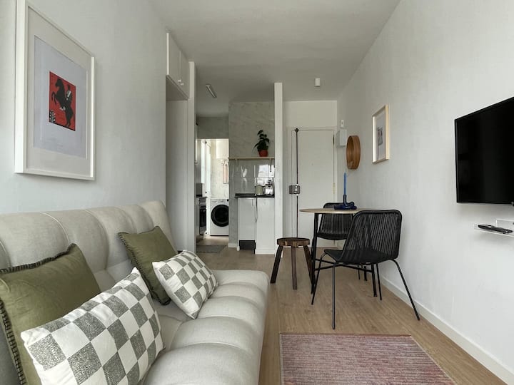 Tu Casa A 15' Del Centro En Tren - Badalona