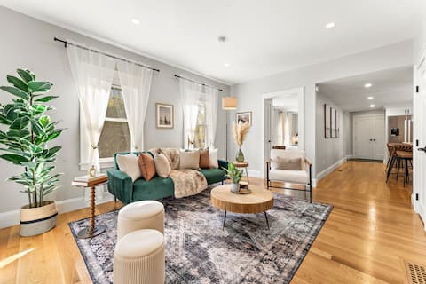 Luxurious Home | Free Parking near Harvard, MIT, T