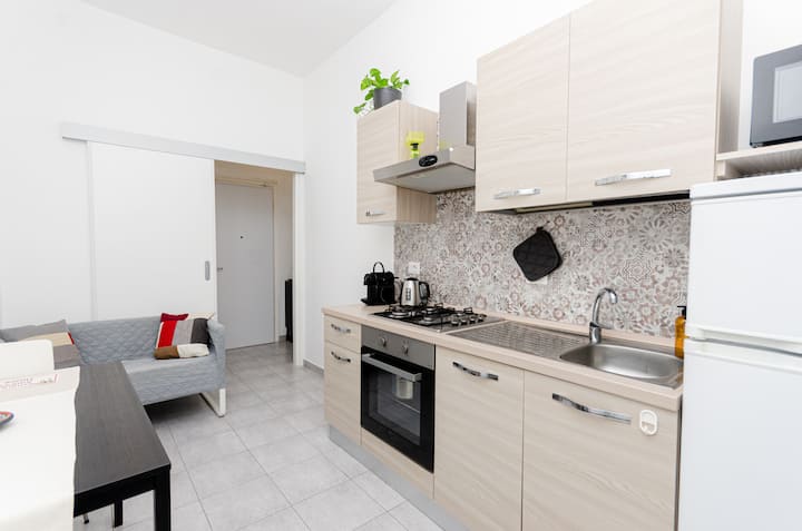 Crespi13 Loft | Metro A 3 Min. - Milan