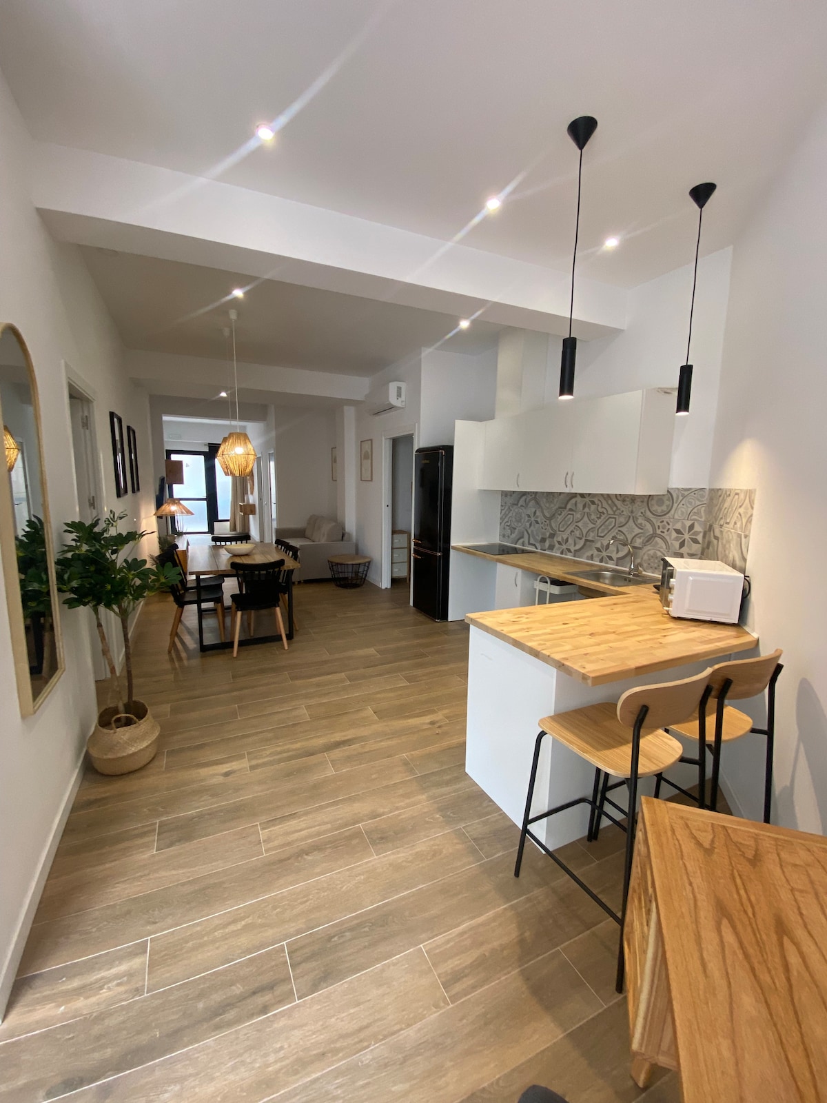Top Airbnb: A (VA079-4) Th Bioparc with Terrace D in L'olivereta